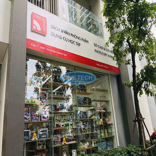 Lắp đặt kệ cho siêu thị sách Statonery
