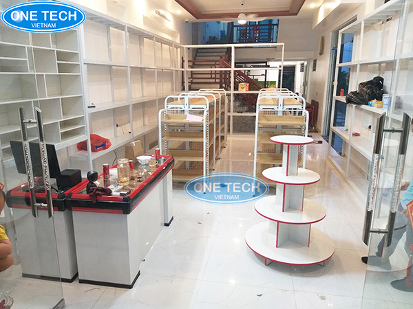 Ke sieu thi tai Lao Cai 6