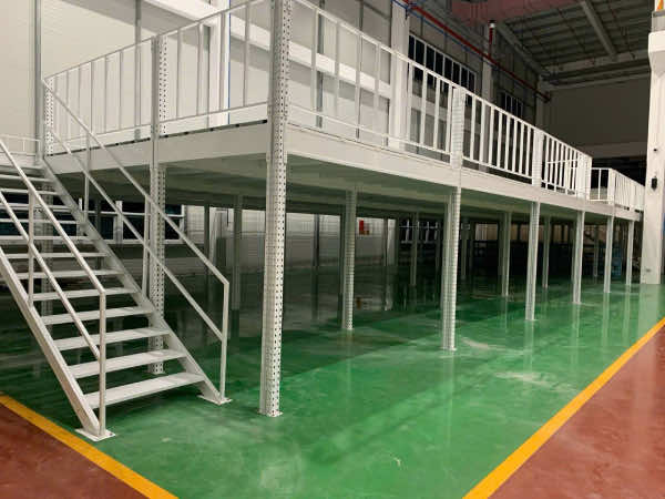ke kho mezzanine tai hue