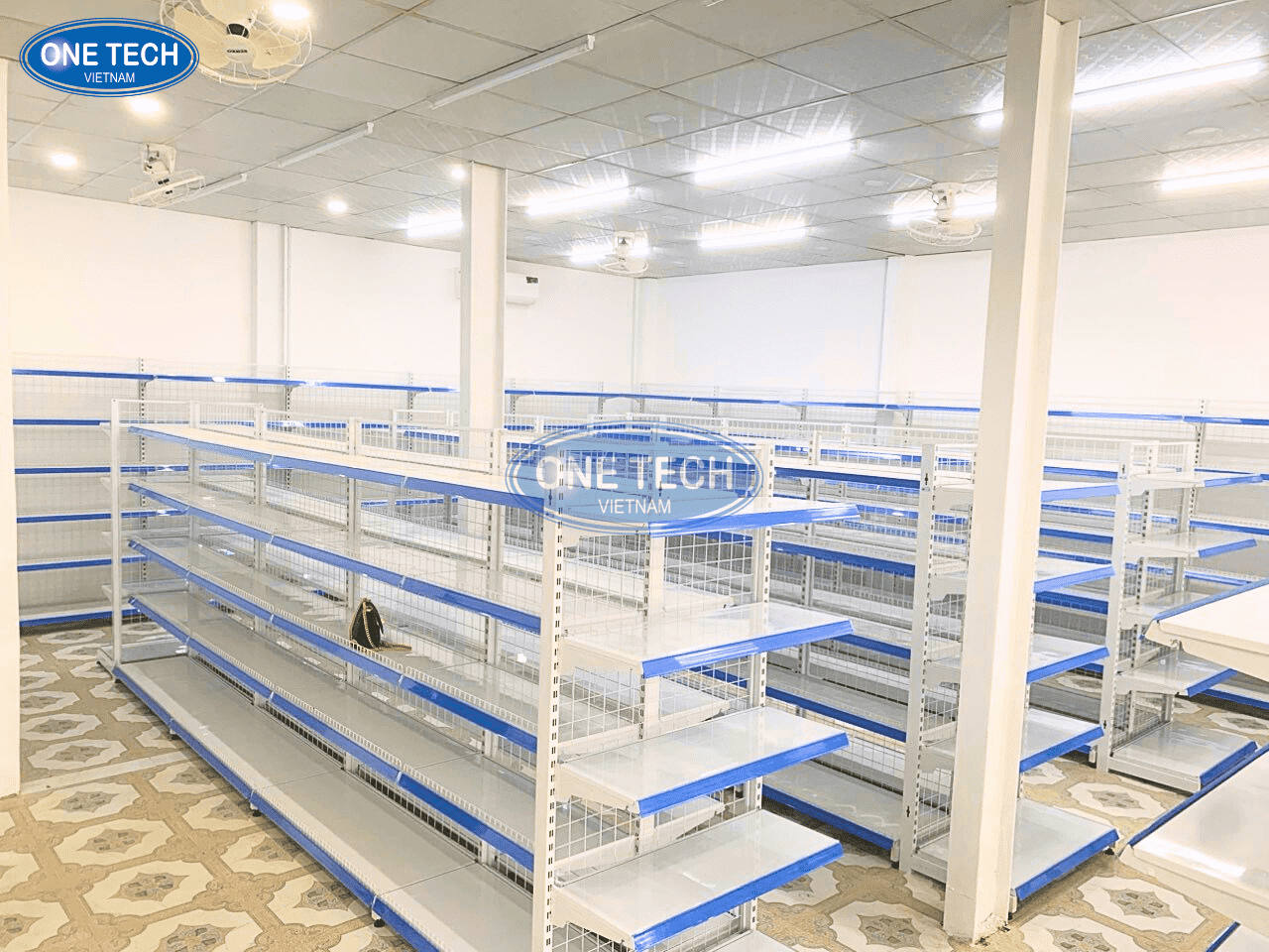 Không gian sáng bừng của BinMark sau khi hoàn thiện lắp đặt