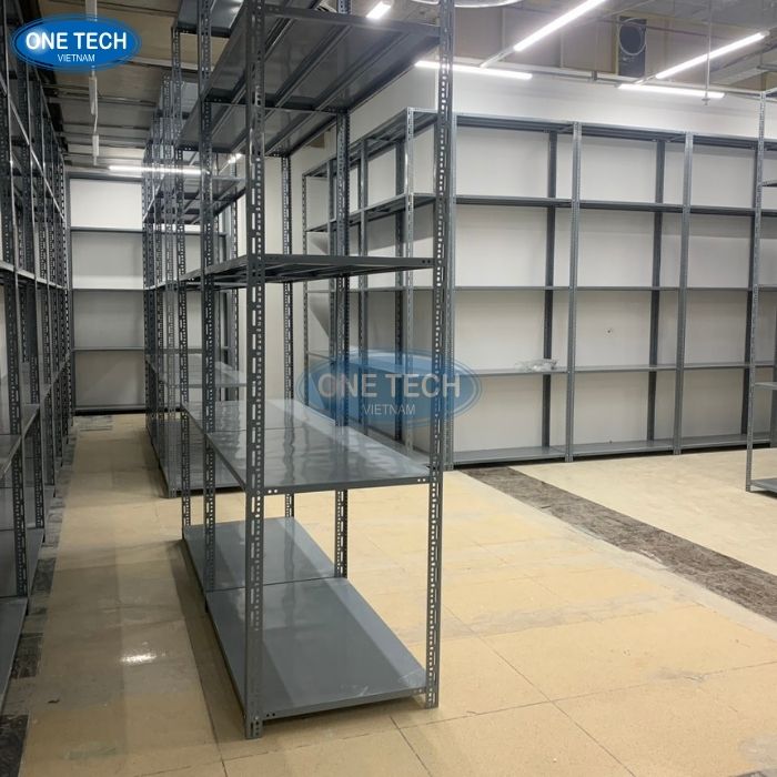 Dự án lắp đặt kệ kho V lỗ cho Công ty TNHH quốc tế Hải Long