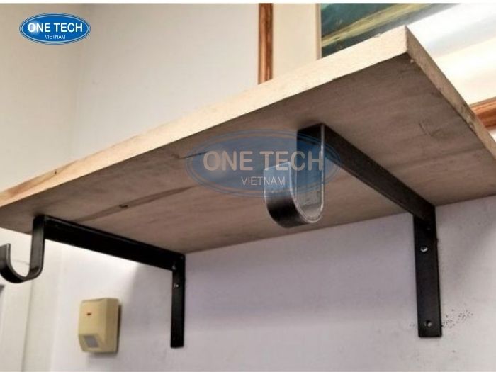 ke sat chu L trong cuoc song