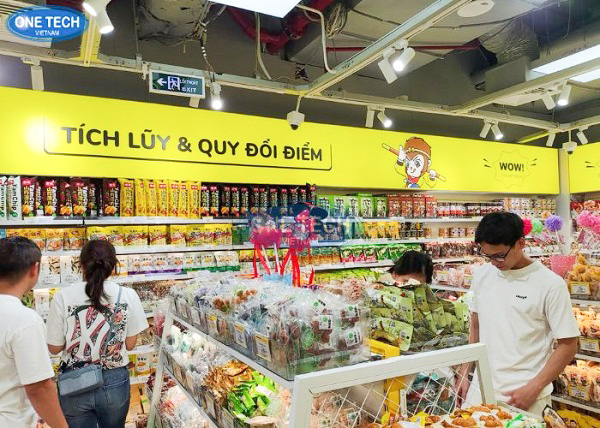 Mẫu kệ bày hàng mà Tập Đoàn One Tech lựa chọn cho dự án Snack Kingdom