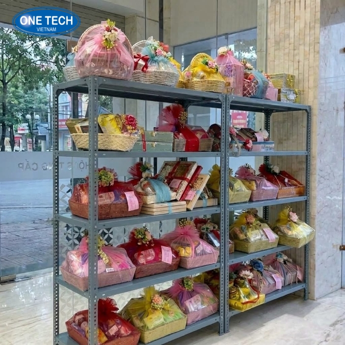 Kệ V lỗ