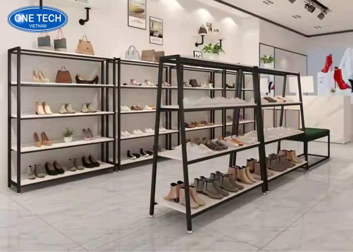 Mẫu kệ giày chữ A phù hợp đặt giữa shop bán đồ thể thao