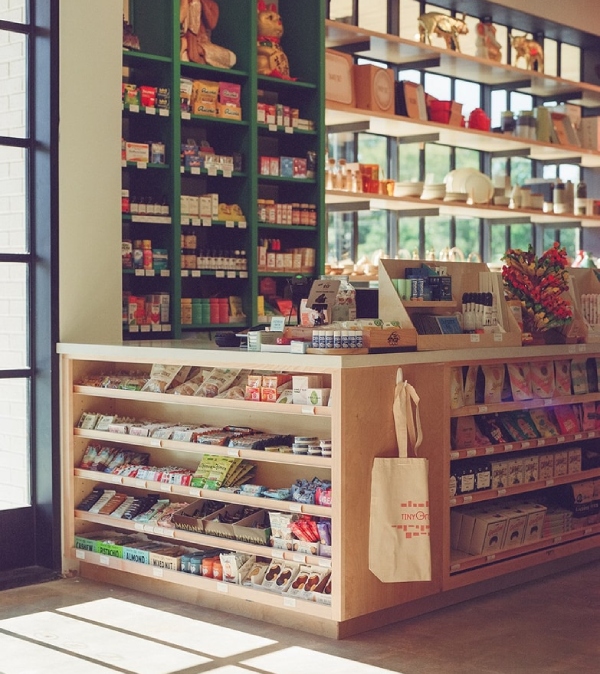 quay thu ngan nha sach bang go