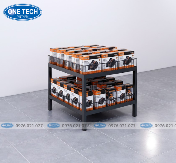 ke vuong trung bay kim khi